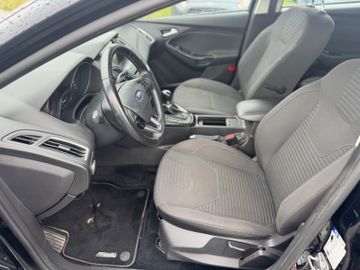 Ford Focus - 9