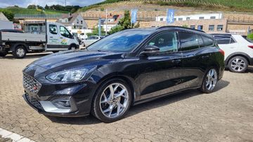 Fahrzeugabbildung Ford Focus Turnier ST