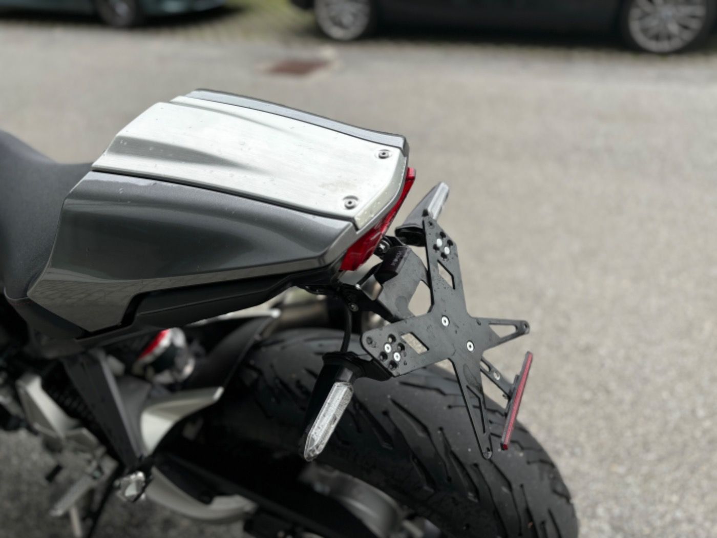 Fahrzeugabbildung Honda CB 1000 R Sport Neo SC80