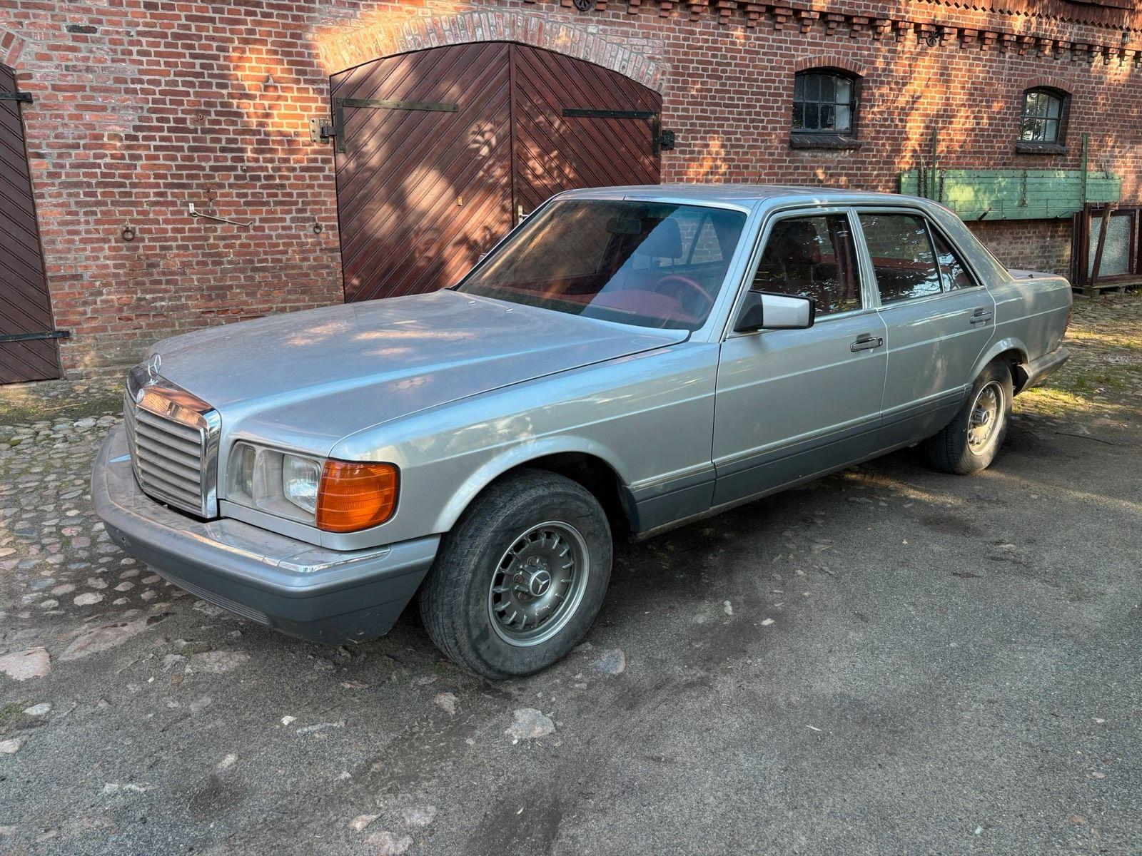 Mercedes-Benz S 300