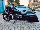 Harley-Davidson  Street Glide FLHX - HARLEY-DAVIDSON MÜNCHEN