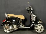 Vespa GTS 250i.e. - VESPA E