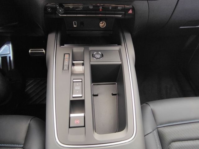 C5 Aircross  Plug-In-Hybrid Navigationssystem 36