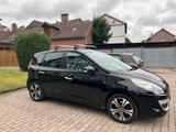 Renault Scenic dCi 130 Bose - Renault Scenic aus 2011: Bose