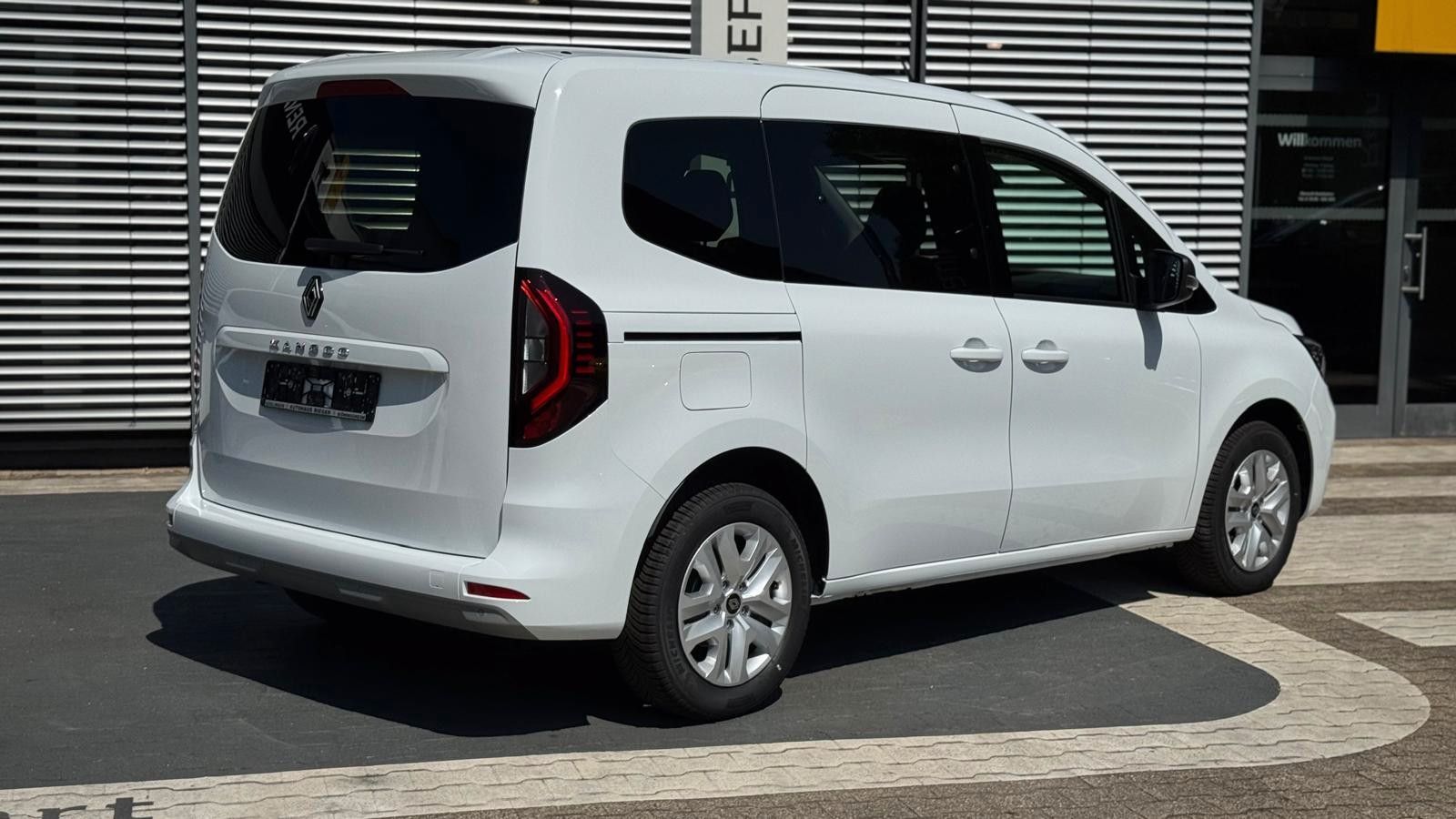 Fahrzeugabbildung Renault Kangoo III Equilibre TCe 100