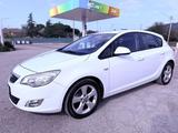 Opel Astra 1.7 CDTI 110CV 5 porte Ok neopatentat - Opel Astra mit Diesel-Antrieb: Limousine, 1.7