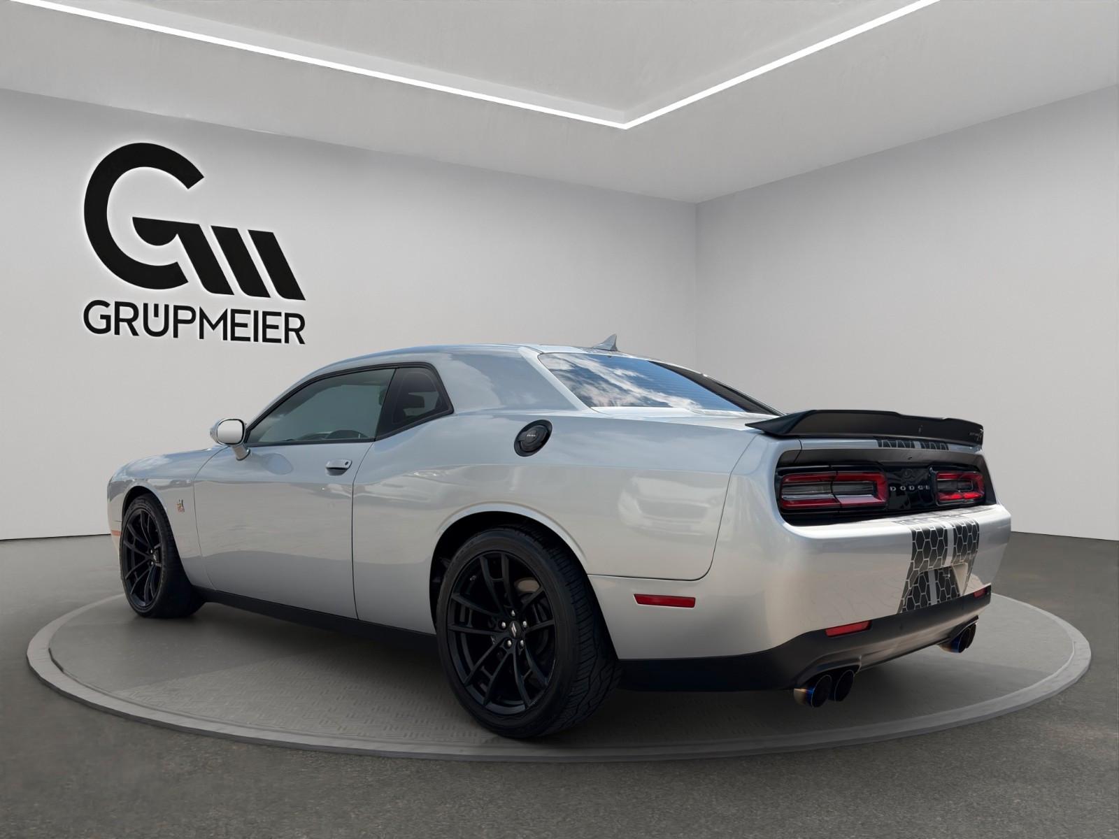 Dodge Challenger R/T Scat Pack Alpine | Lenkradheizung
