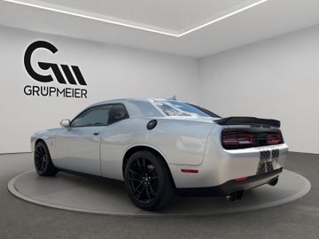Dodge Challenger - 3