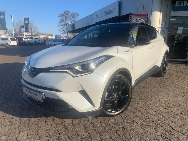 Toyota C-HR Hybrid Style Selection