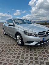Mercedes-Benz A -180(w 176)2014/122 ps/Aut... - Mercedes-Benz W201