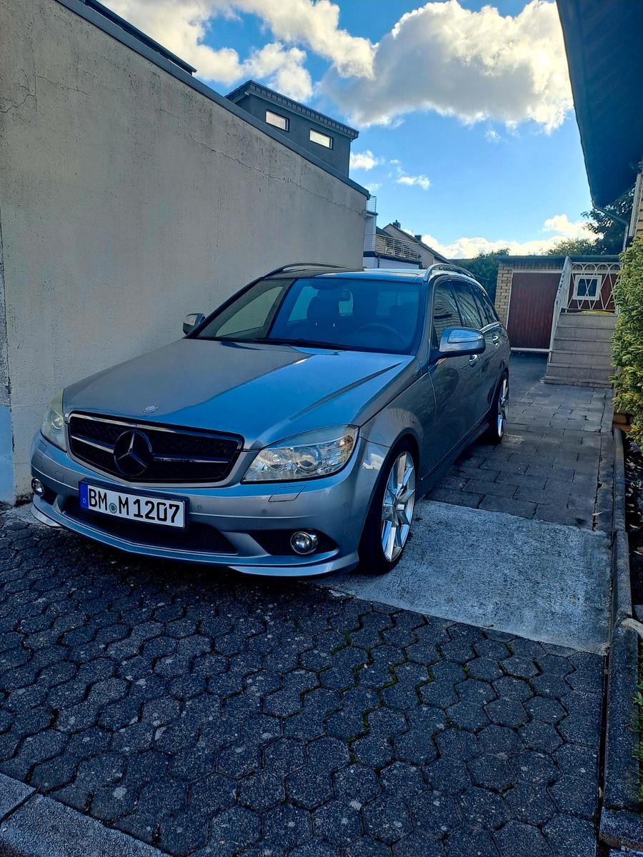 Mercedes-Benz C350 2007 — engine 3.498 cm³, 272 HP (200kW)