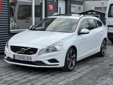 Volvo V60 R-Design *2.HAND|AUT|GSDH|NAVI|XENON|8-FACH* - Volvo V60: Limousine