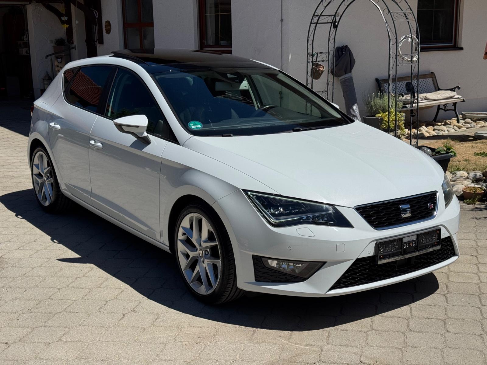 Seat Leon 1.4 TSI FR //1.HAND//PANO//LED//SHZG//TEMPO