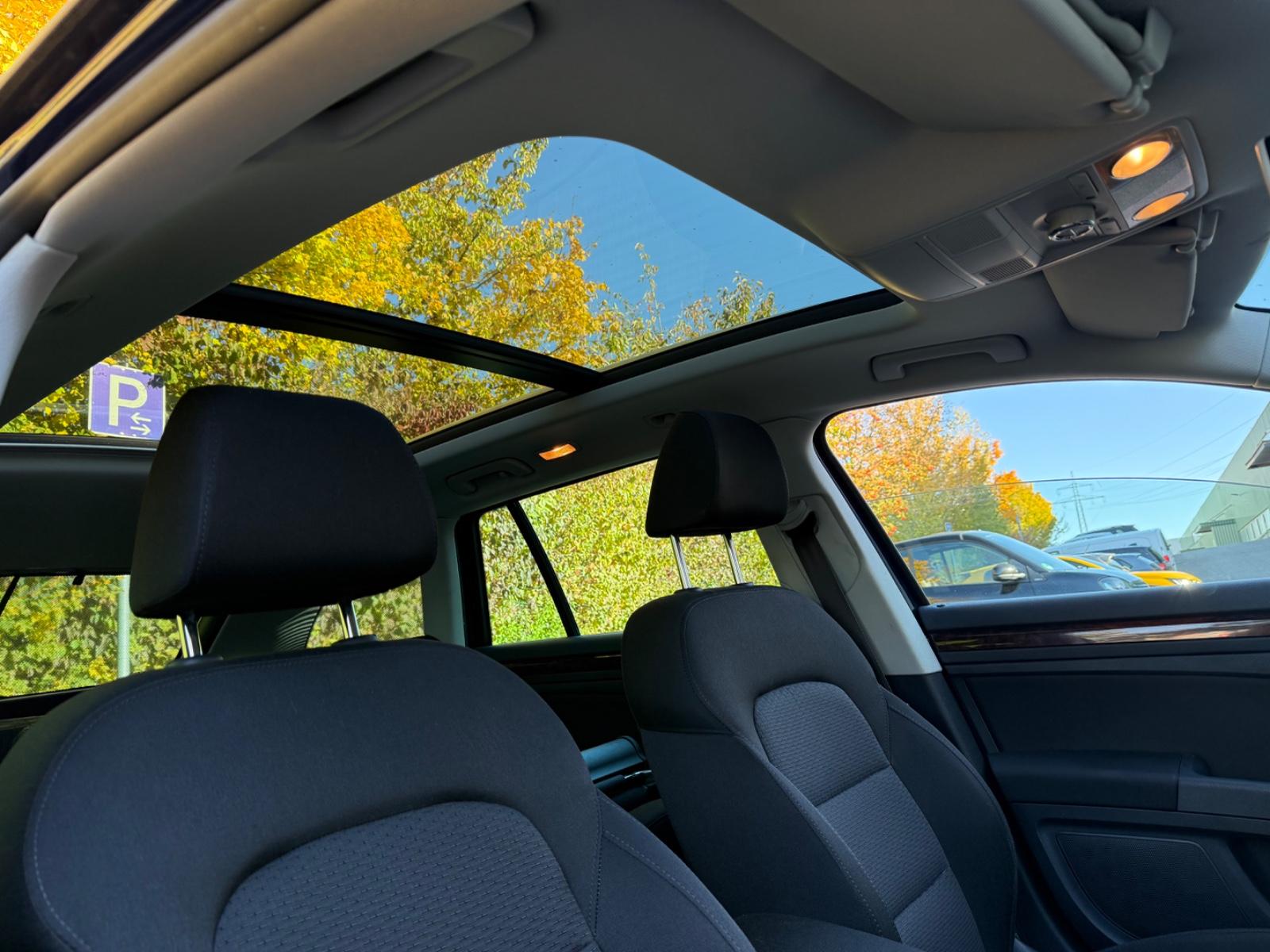 Skoda Superb 2012 — photo 15