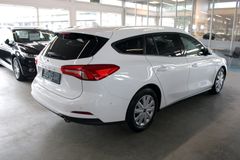 Fahrzeugabbildung Ford Focus AUTOMATIK Turnier Cool & Connect AHK + ACC