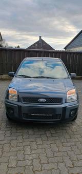 Ford Fusion - Ford Fusion: For