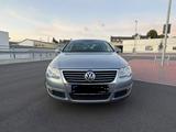 Volkswagen Passat 2.0 TSI DSG Highline Highline - VW Passat Gebrauchtwagen in Hagen