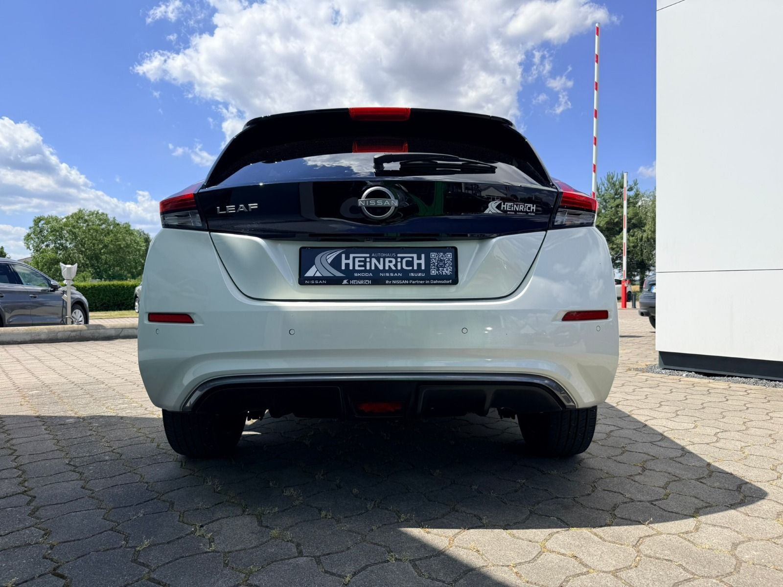 Fahrzeugabbildung Nissan Leaf Connecta 62kWh*LED*360°Cam*Wärmepumpe