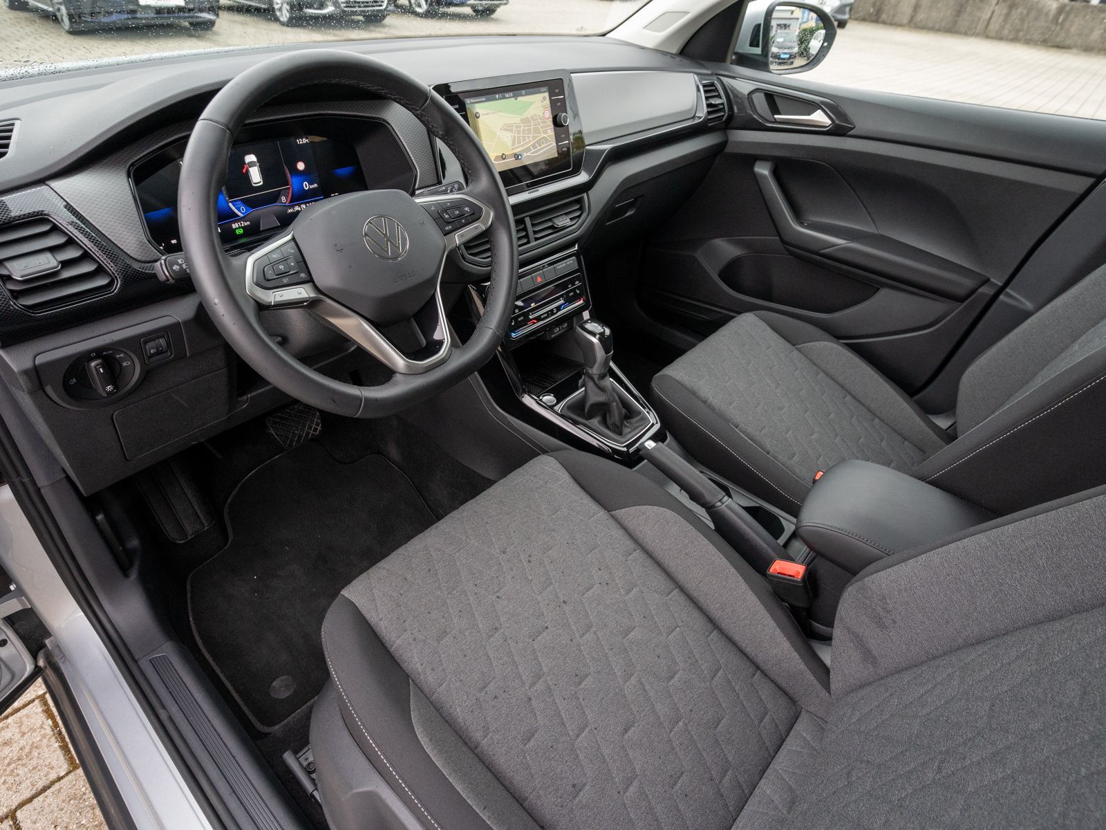 Volkswagen T-Cross - Bild 12