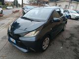 Toyota Aygo 1.0 VVT-i 69 CV 5 porte x-wave - Toyota Aygo (X): Wave