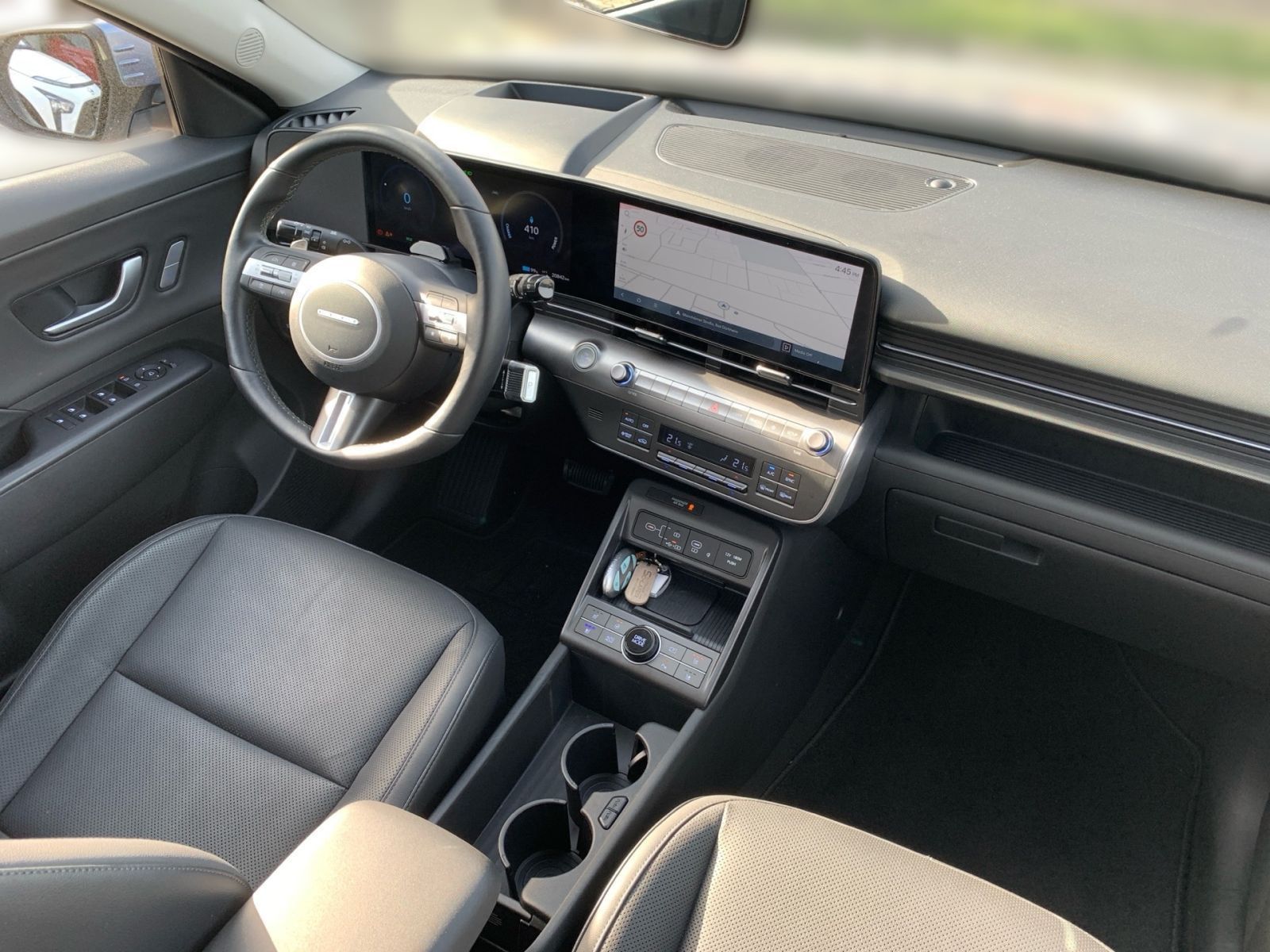 Fahrzeugabbildung Hyundai KONA Prime Elektro 65,4 kWh BOSE Sitz 19Zoll