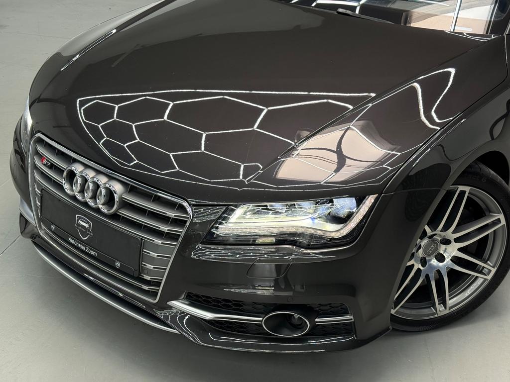 Audi S7 4.0 TFSI V8 quattro, Foto 4 von 50