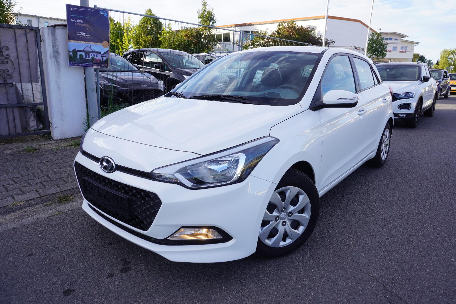Hyundai i20 Go 1.2 - Klimaanlage, Allwetterreifen