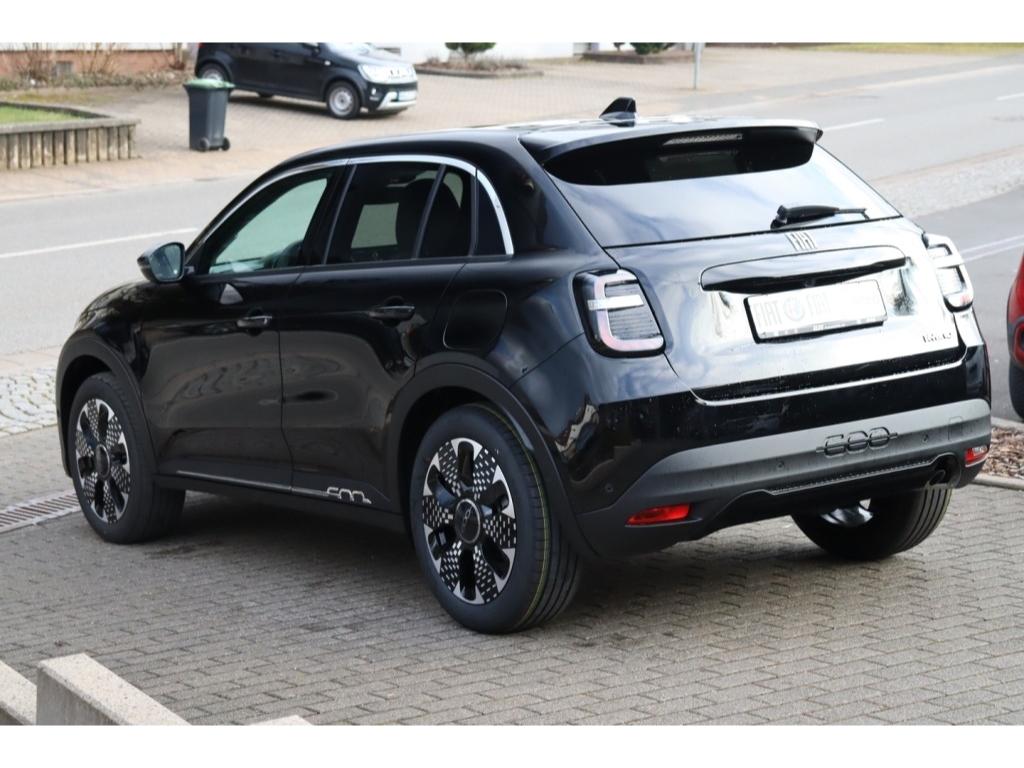 Fiat 600 HYBRID LA PRIMA 1.2 110 PS DCT6 LED NAVI KAM
