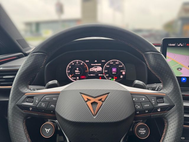 Leon VZ 2.0 TSI Pano Paket-XL Memory Carbon ACC