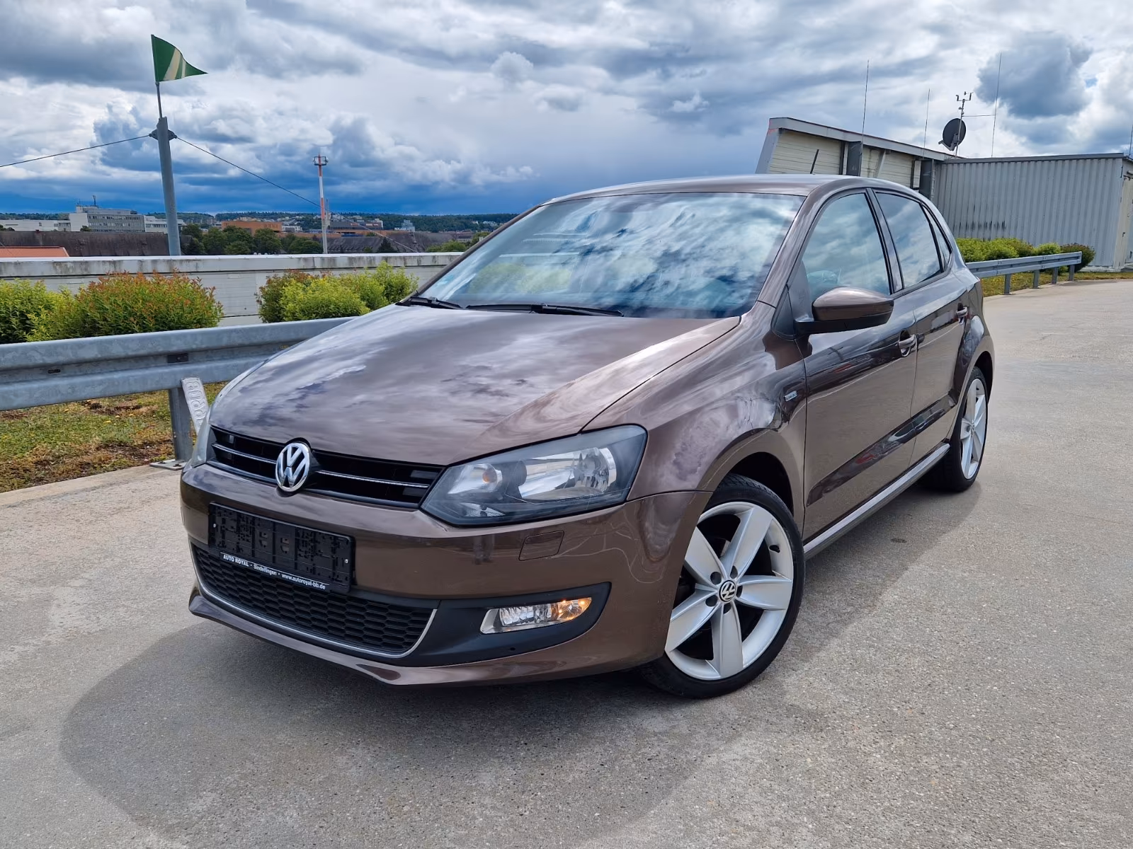 Volkswagen Polo V 1.6 TDI Life DSG KLIMA*NAVI*PDC*SHZ*ALU