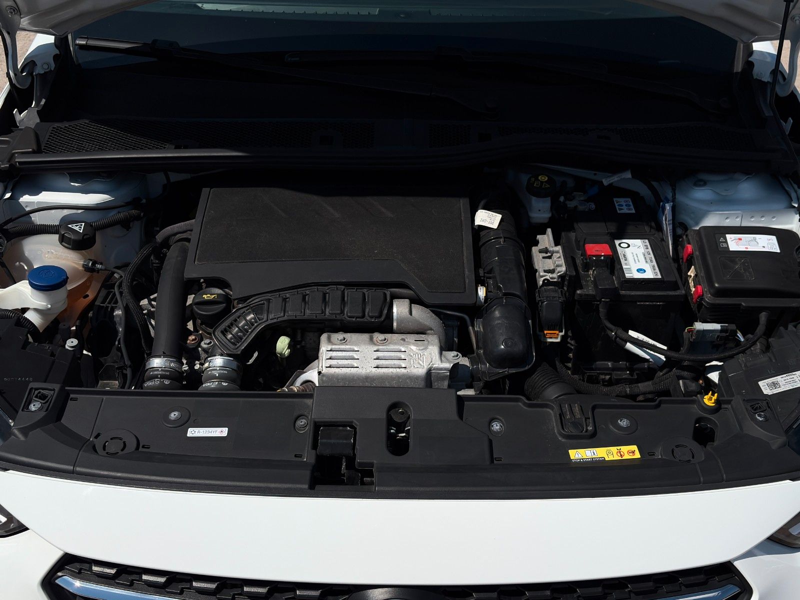 Fahrzeugabbildung Opel Corsa F 1.2 DIT S&S Edition CarPlay Temp. CAM