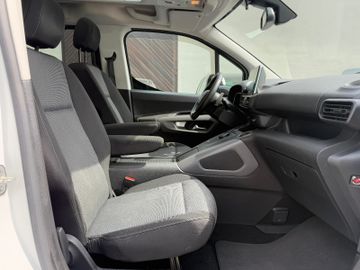 Toyota Proace City - 11