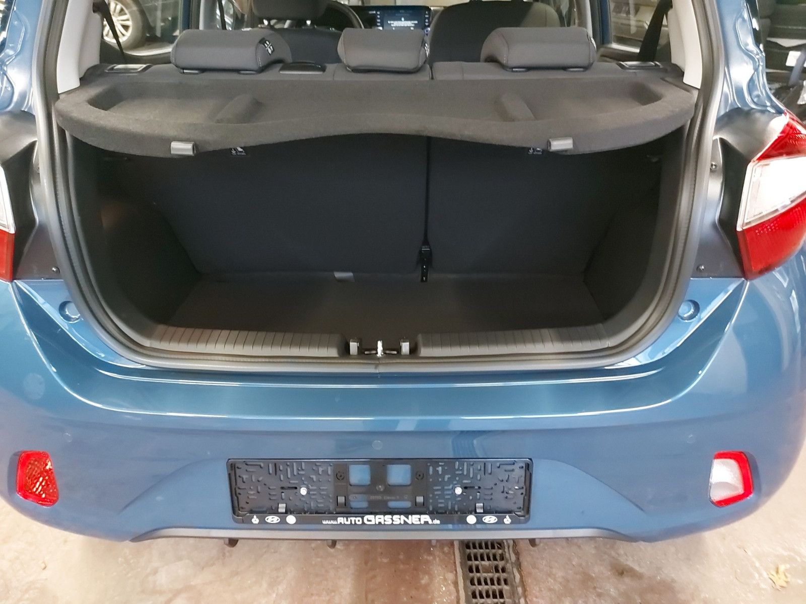 Fahrzeugabbildung Hyundai i10 1,2 79PS Trend