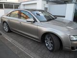 Audi A8 4.2 TDI tiptronic quattro  Service neu - Audi A8 mit Diesel-Antrieb: 4.2