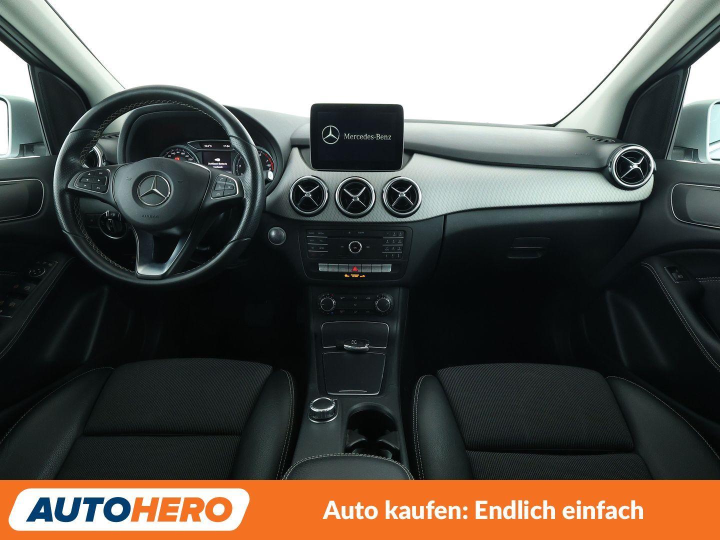 Mercedes-Benz B 180 Urban Aut*NAVI*TEMPO*CAM*PDC*SHZ*
