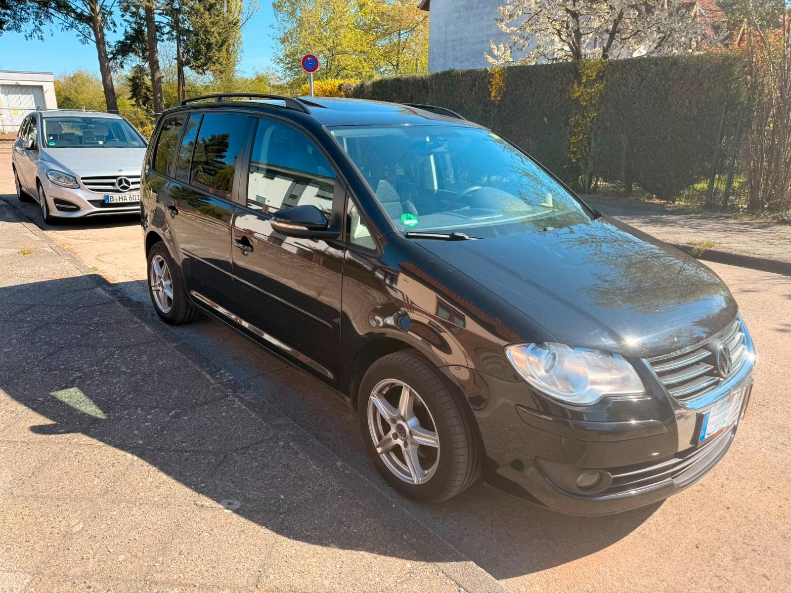 Volkswagen Touran 1.4 TSI 7 Sitzer