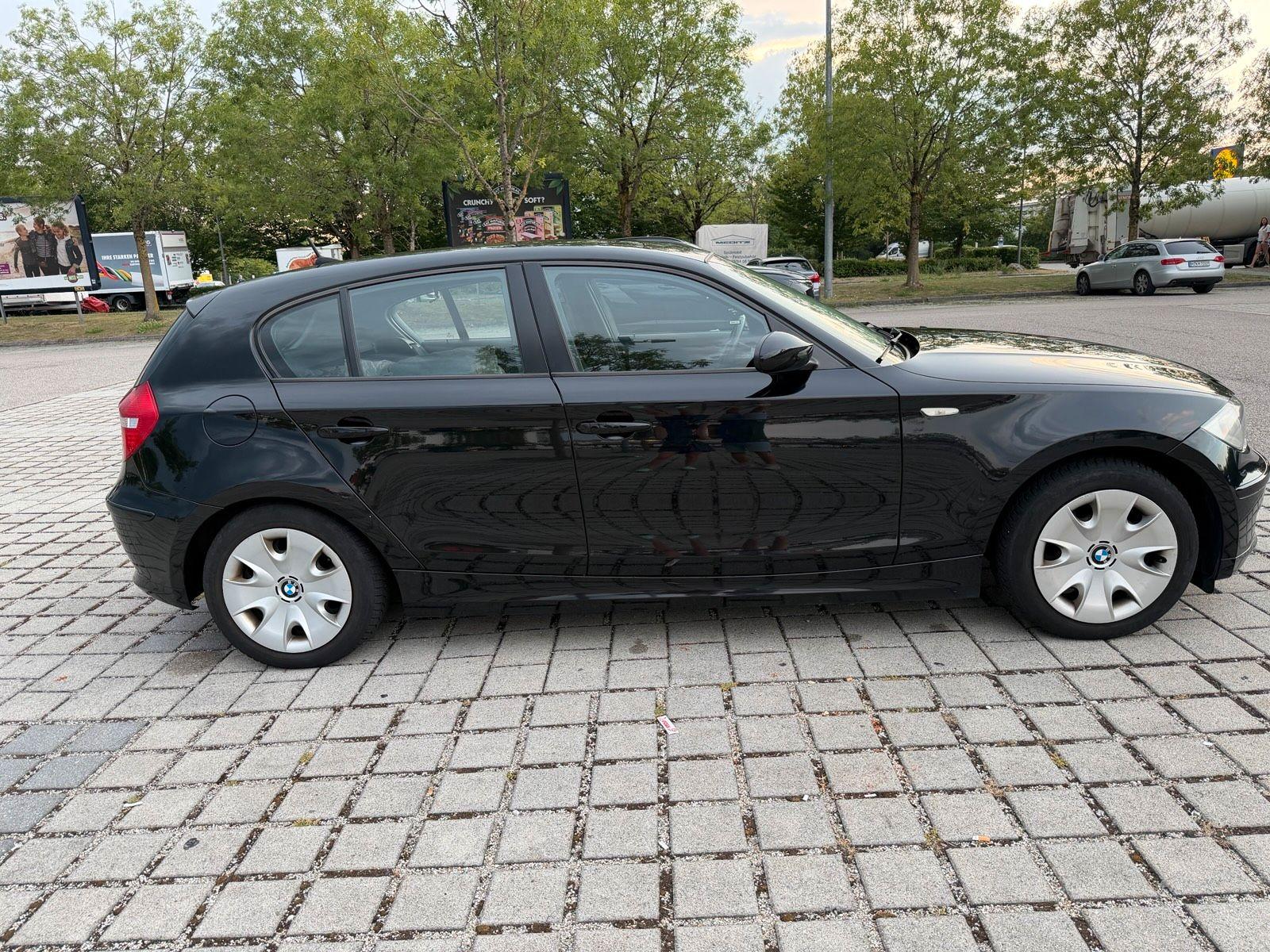 BMW 118 2008 — photo 5