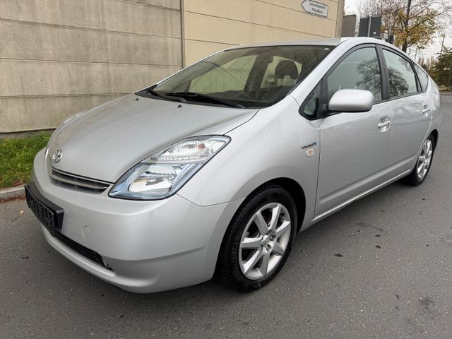 Toyota Prius Sol*1.Besitz*Klimaanlage*Scheckheft*TüvNEU