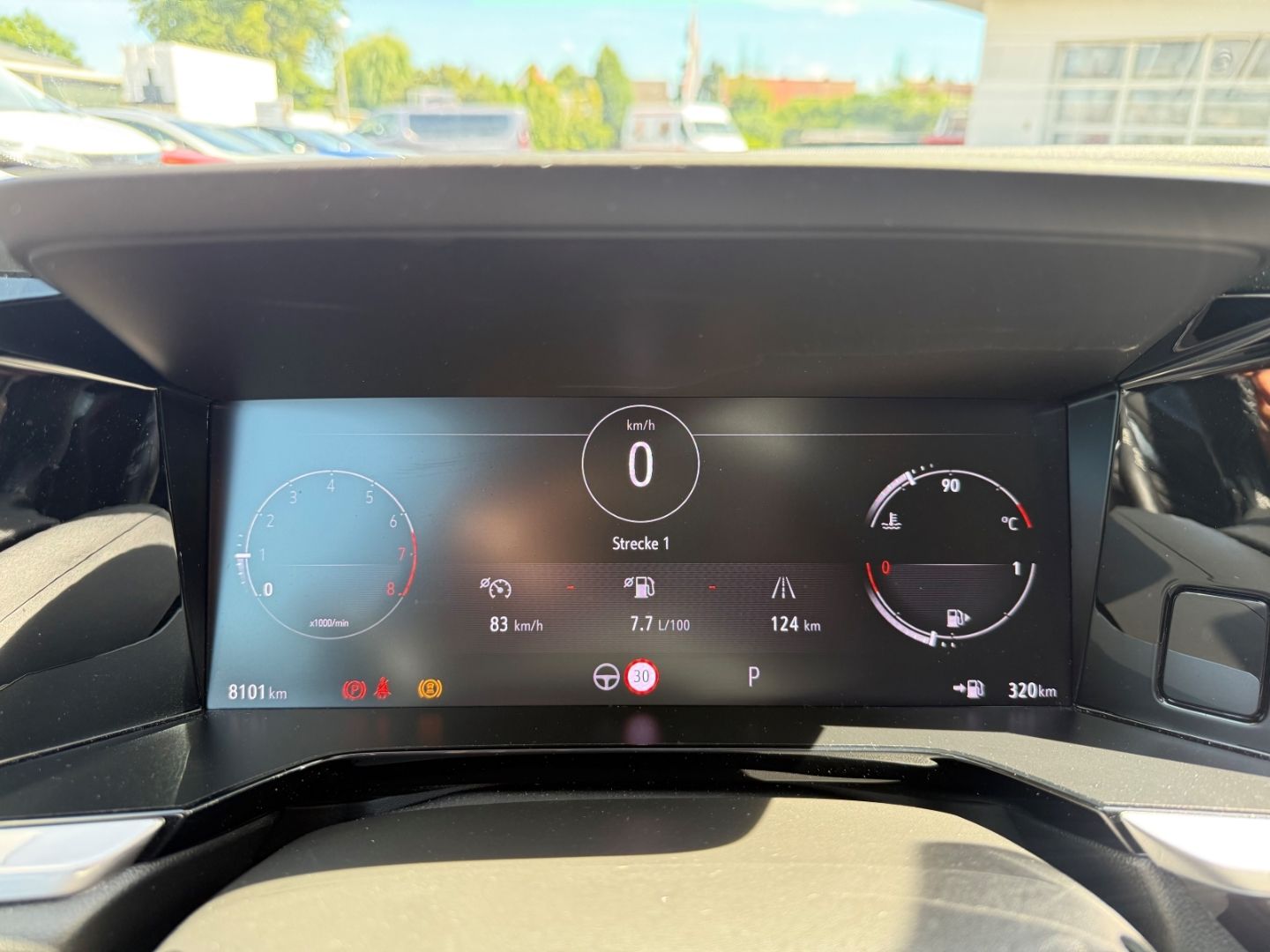 Fahrzeugabbildung Opel Grandland Ultimate 1,2T Navi+Leder+Sitzbelüftung