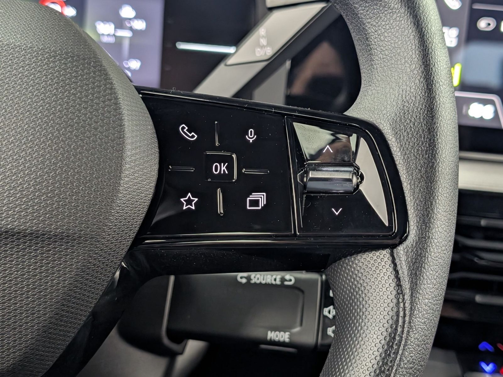 RENAULT R 4 E-Tech Evolution 150 Comfort Range – Bild 29