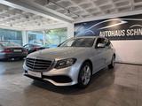 Mercedes-Benz E 220 d T-Modell *Automatik*Comand*AHK 2,1t - Gebrauchtwagen in der Nähe & deutschlandweit