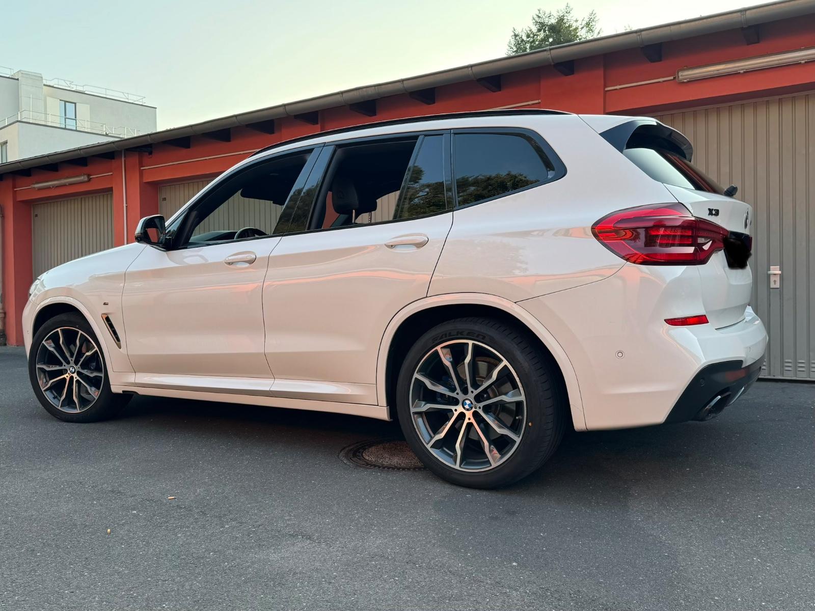BMW X3 M40i