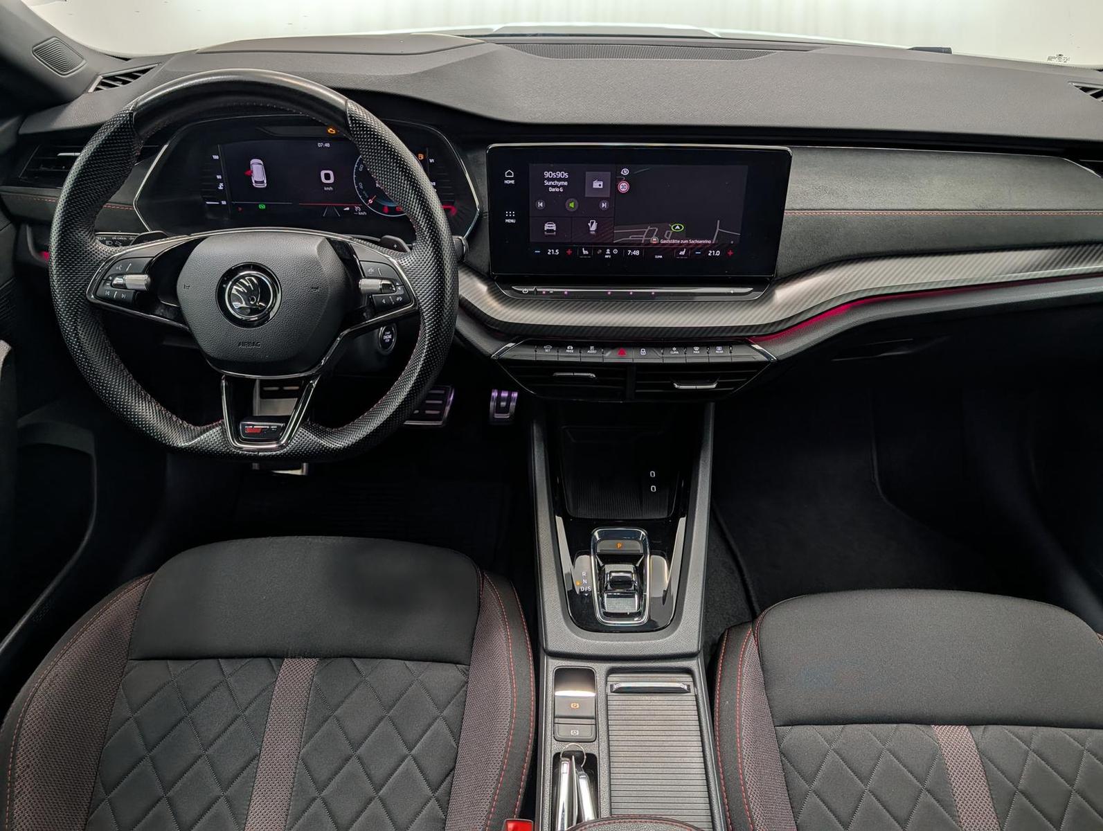 Skoda Octavia 2.0 TSI RS Matrix HuD Navi AHZV RFK Alu1, миниатюра 11