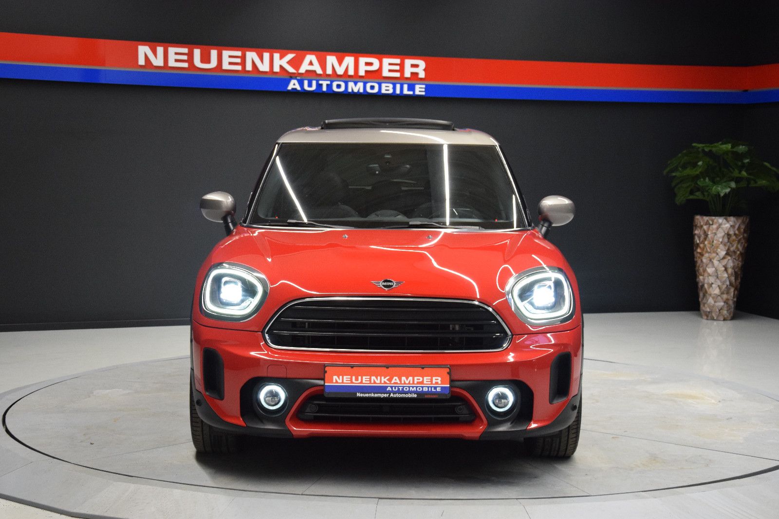 Fahrzeugabbildung MINI Countryman Cooper Yours Trim Pano HuD Memory ACC