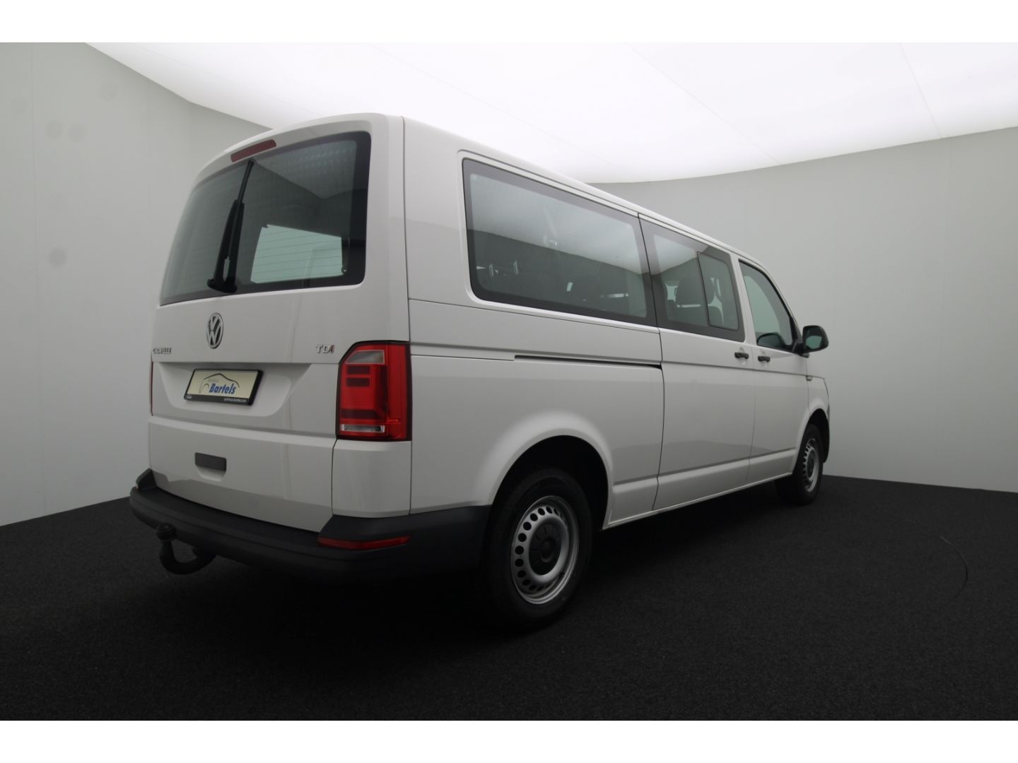 Fahrzeugabbildung Volkswagen T6 Caravelle 2.0 Lang 9-Sitze 2xSchiebetür