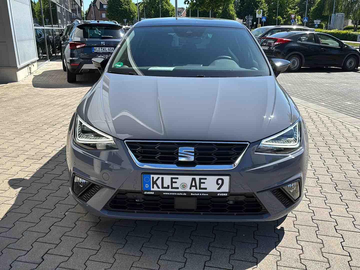 Seat Ibiza 1.0 TSI FR NAVI PANORAMA SCHALENSITZE