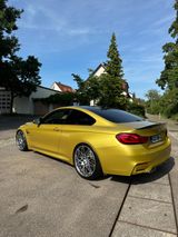 BMW M4 Coupe | Deutsches Fzg. | H&K | Head-Up - BMW M4: Privatanbieter