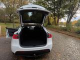 Tesla Allrad, AHK, max. Reichweite, 8-fach Alu, USt.  - Tesla Model Y: Ahk