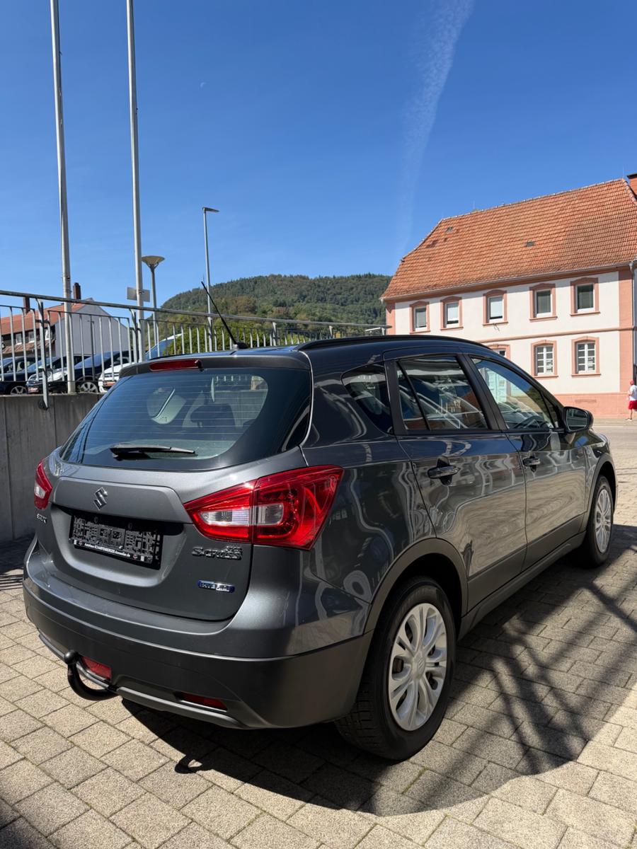 Suzuki SX4 S-Cross Comfort+ACC+AHK+KLIMAA.