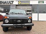 Lada Niva - scheckheftgepflegte Lada Niva